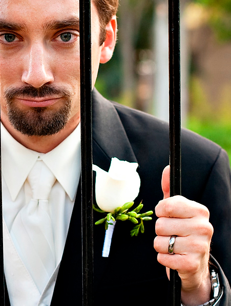 inmate in jail wedding ceremony